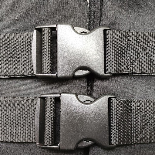 003 003